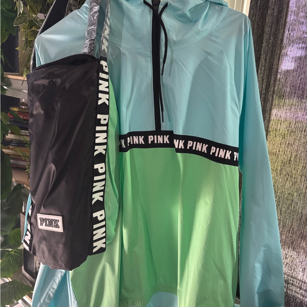 PINK Colorblock Windbreaker and Bag Set